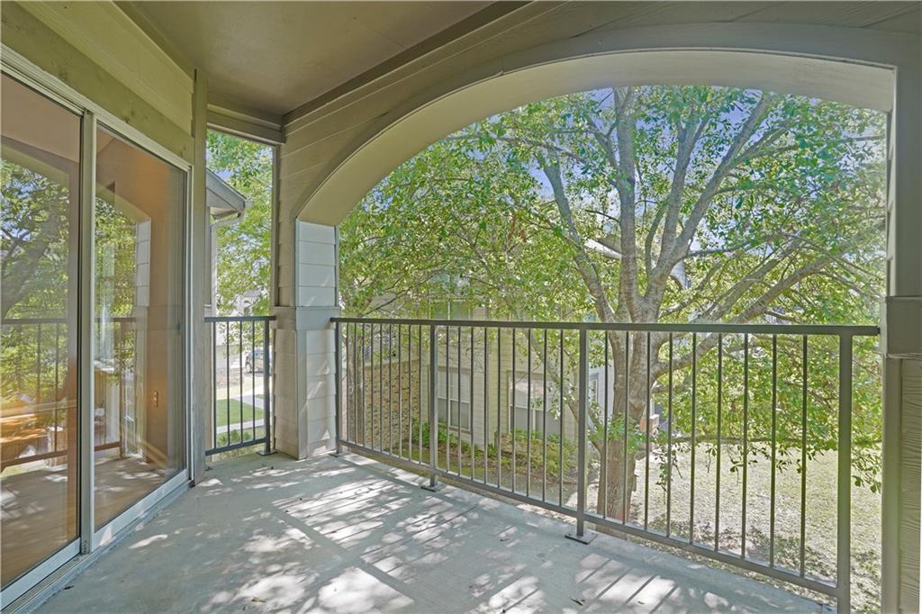 350 EMERALD FOREST Boulevard 9202