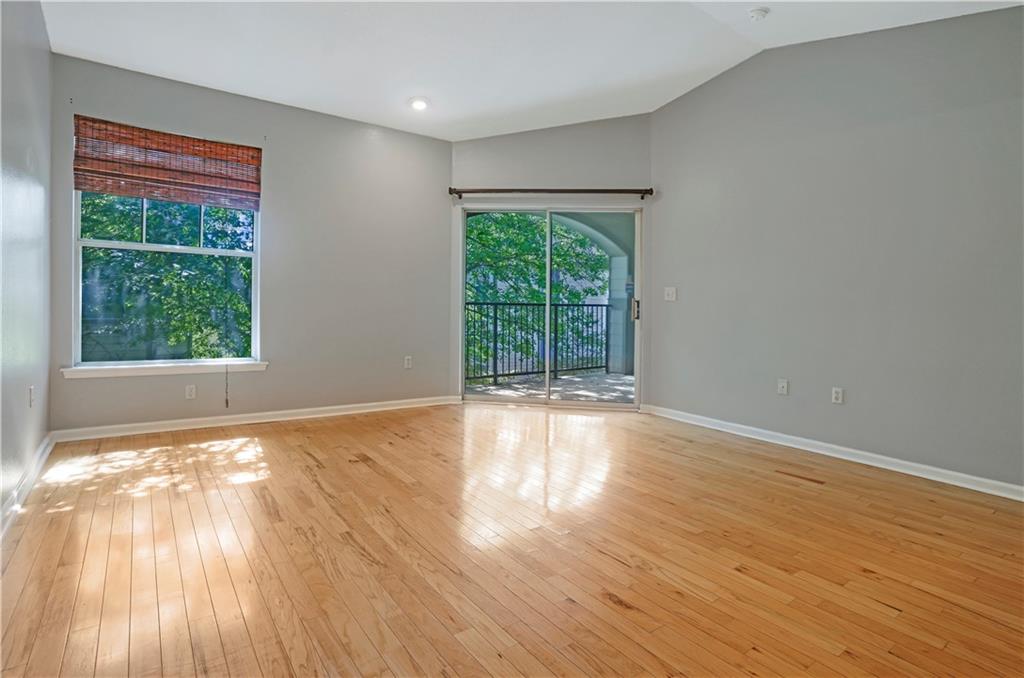 350 EMERALD FOREST Boulevard 9202