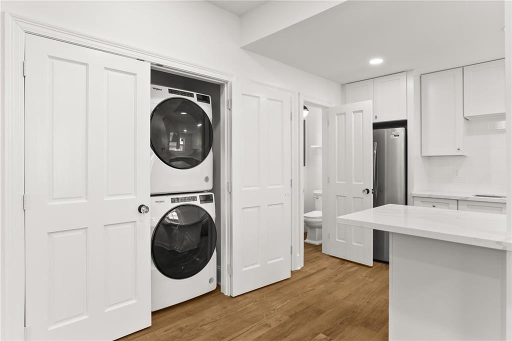 New Orleans, Louisiana 70115, United States, 2 Bedrooms Bedrooms, ,2 BathroomsBathrooms,Residential,Active,52599