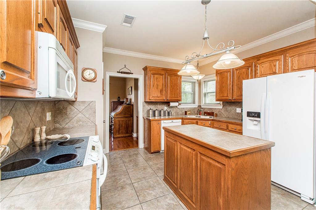 Hammond, Louisiana 70403, United States, 3 Bedrooms Bedrooms, ,3 BathroomsBathrooms,Residential,Pending,65057