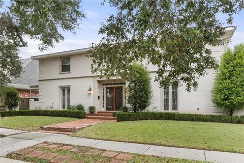329 Country Club Drive, New Orleans, LA 70124 - #: 2424006