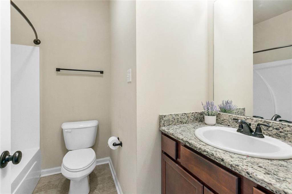 Covington, Louisiana 70435, United States, 3 Bedrooms Bedrooms, ,2 BathroomsBathrooms,Residential,Pending,64805