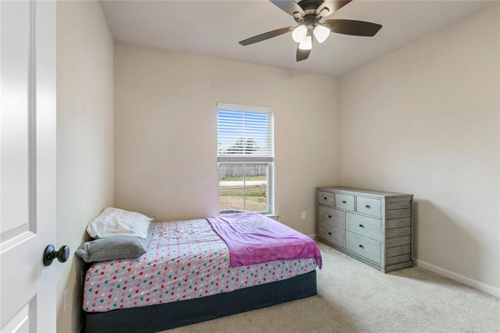 Covington, Louisiana 70435, United States, 3 Bedrooms Bedrooms, ,2 BathroomsBathrooms,Residential,Pending,64805