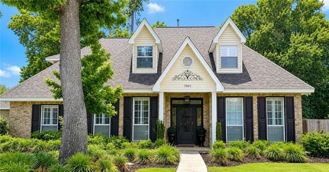 Photo of 7001 EDGEWATER Drive, Mandeville, LA 70471 (MLS # 2558572)