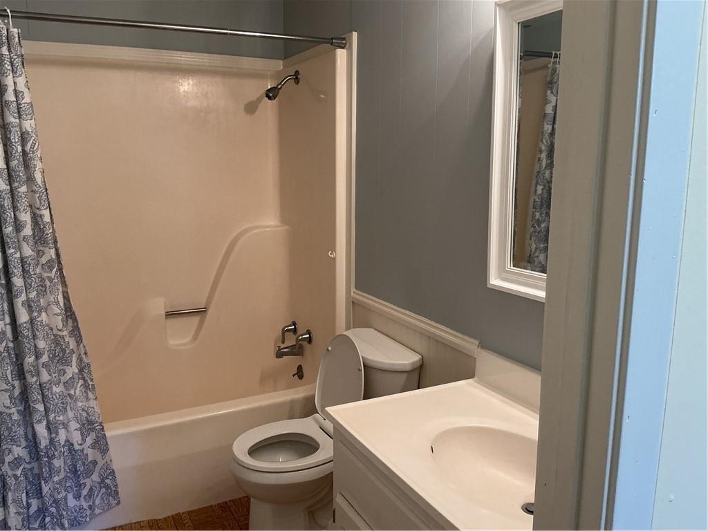 Hammond, Louisiana 70403, United States, 2 Bedrooms Bedrooms, ,1 BathroomBathrooms,Residential,Active,241066