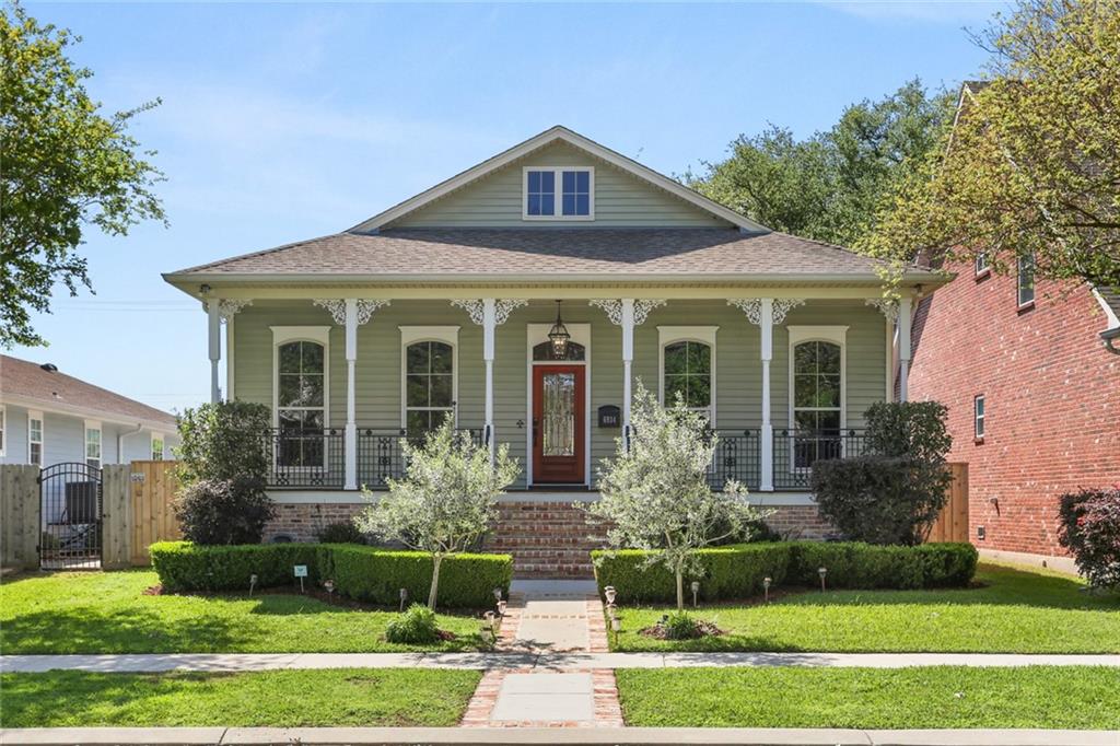 New Orleans, Louisiana 70124, United States, 3 Bedrooms Bedrooms, ,3 BathroomsBathrooms,Residential,Pending,107347