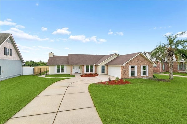 3505 LAKE LYNN DR, GRETNA, LA 70056 - Image fb7bc28bc0e6a7cfac4f71e1a2475cb6/1167215908