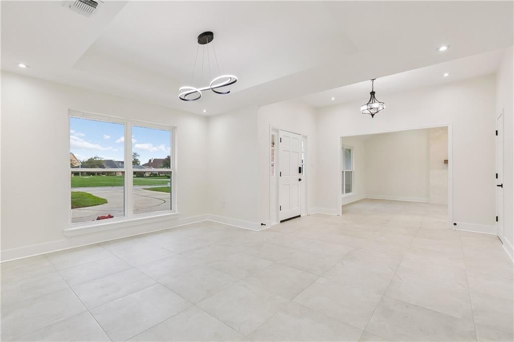3505 LAKE LYNN Drive