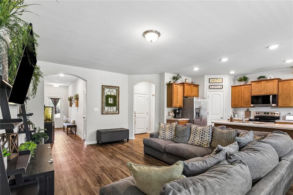 47595 CATHY Lane