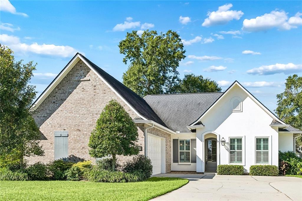 23399 NOBLE OAK Drive