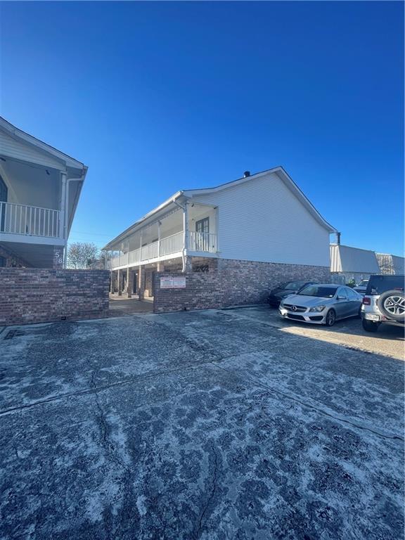 56 CARRIAGE Lane C