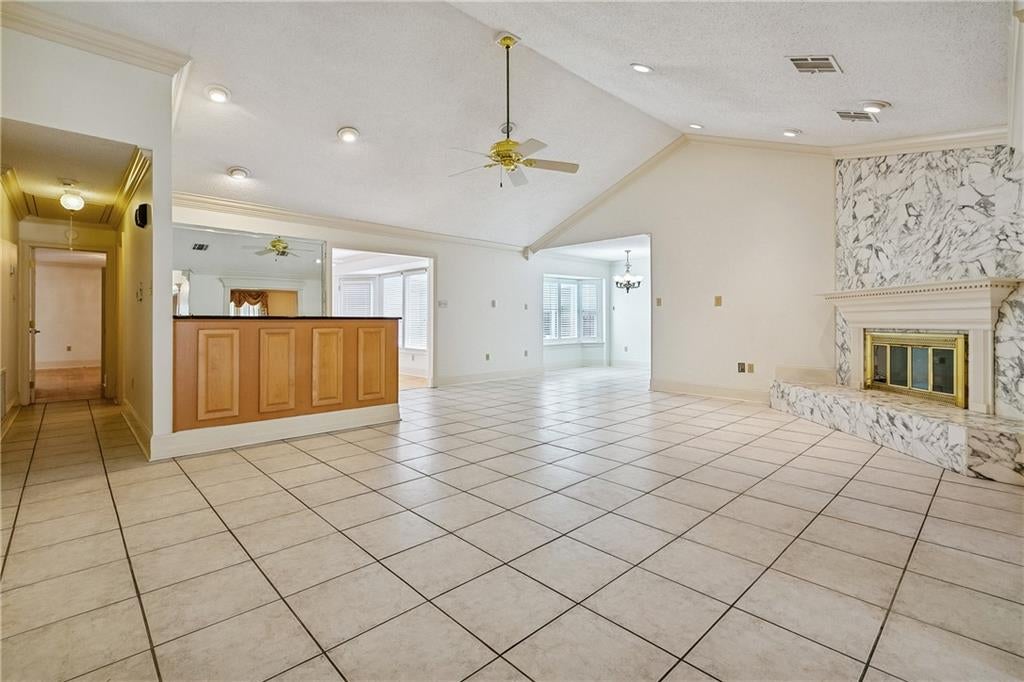 3621 TOLMAS Drive