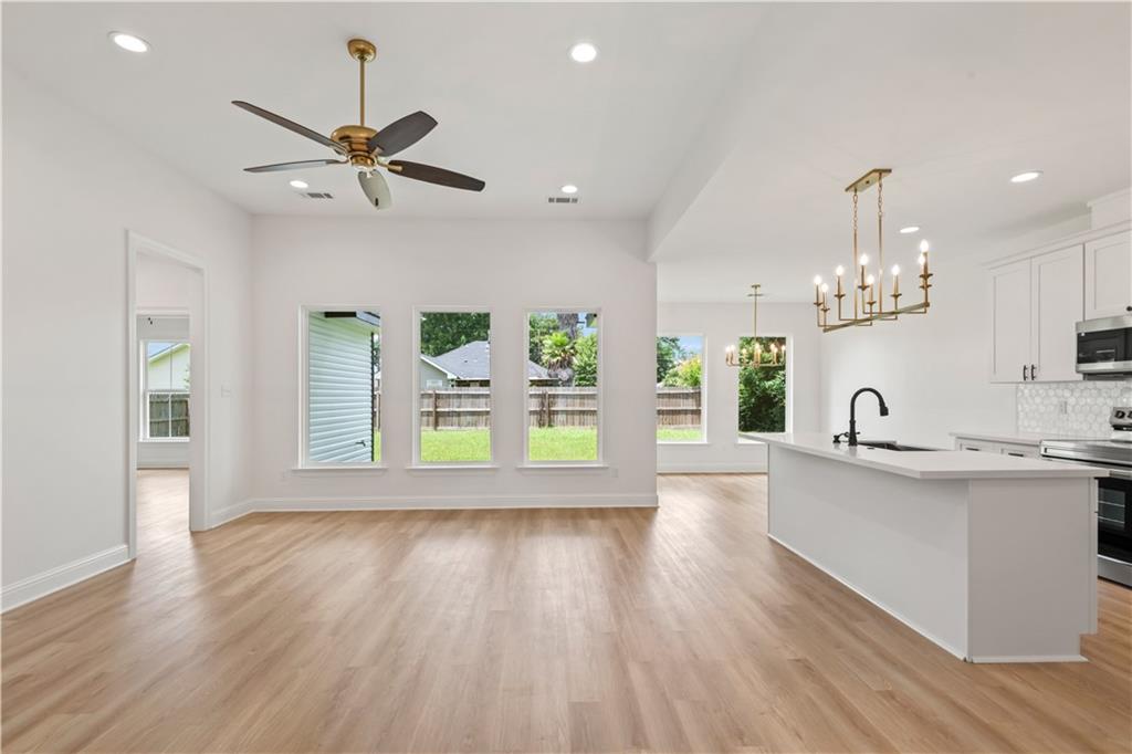 Slidell, Louisiana 70460, United States, 3 Bedrooms Bedrooms, ,2 BathroomsBathrooms,Residential,Active,166296 Slidell, Louisiana 70460, United States, 3 Bedrooms Bedrooms, ,2 BathroomsBathrooms,Residential,Active,166296