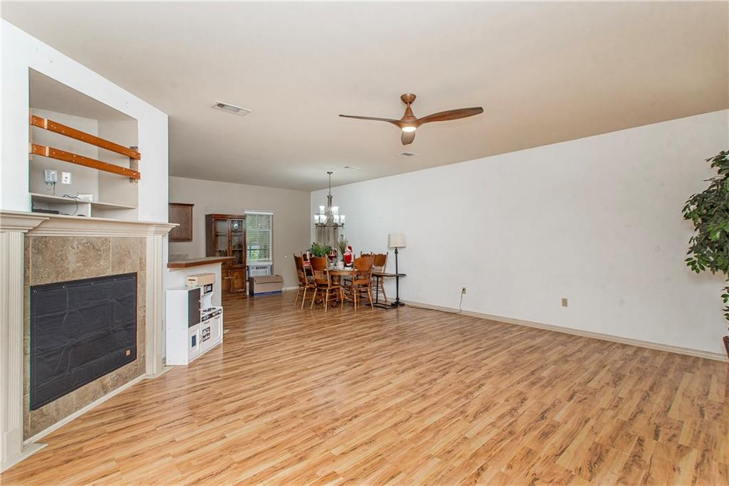 18335 FOX HOLLOW Loop