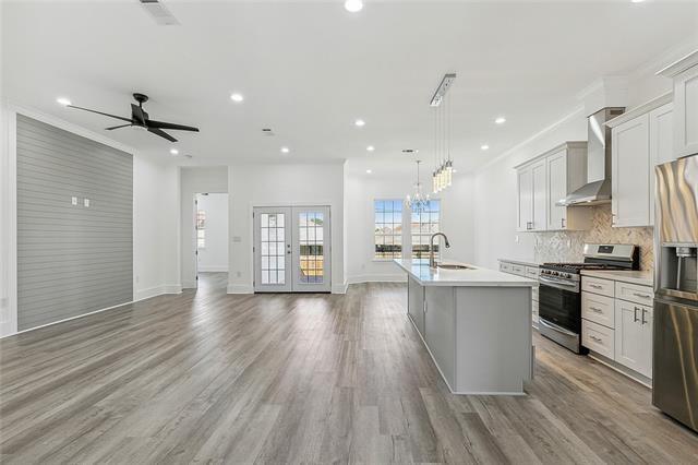 2708 MARQUEZ Drive