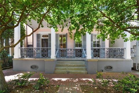 1032 ESPLANADE Avenue New Orleans LA 70116