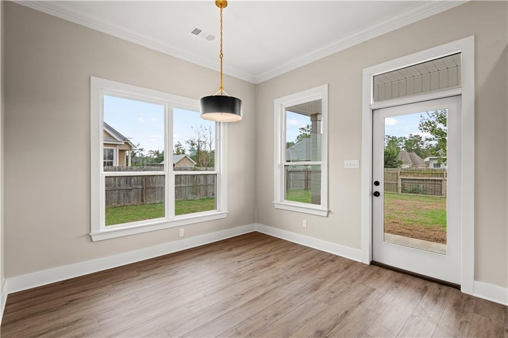 Covington, Louisiana 70435, United States, 3 Bedrooms Bedrooms, ,2 BathroomsBathrooms,Residential,Active,33949