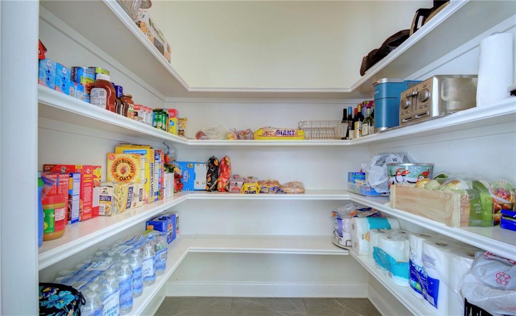 Covington, Louisiana 70433, United States, 4 Bedrooms Bedrooms, ,4 BathroomsBathrooms,Residential,Active,65056