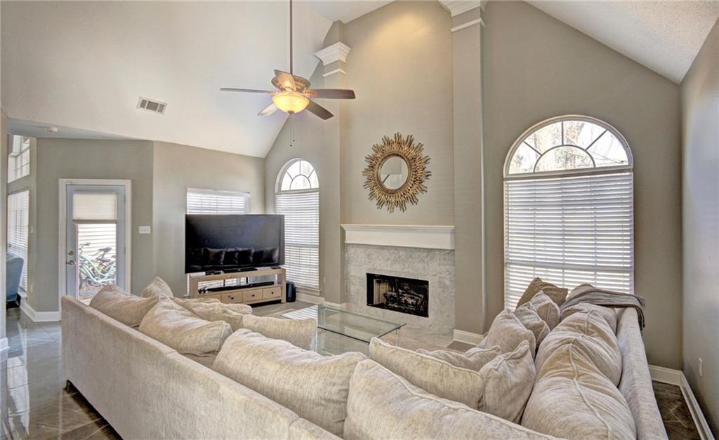 Covington, Louisiana 70433, United States, 4 Bedrooms Bedrooms, ,4 BathroomsBathrooms,Residential,Active,65056