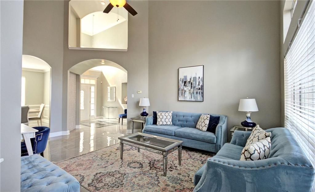 Covington, Louisiana 70433, United States, 4 Bedrooms Bedrooms, ,4 BathroomsBathrooms,Residential,Active,65056