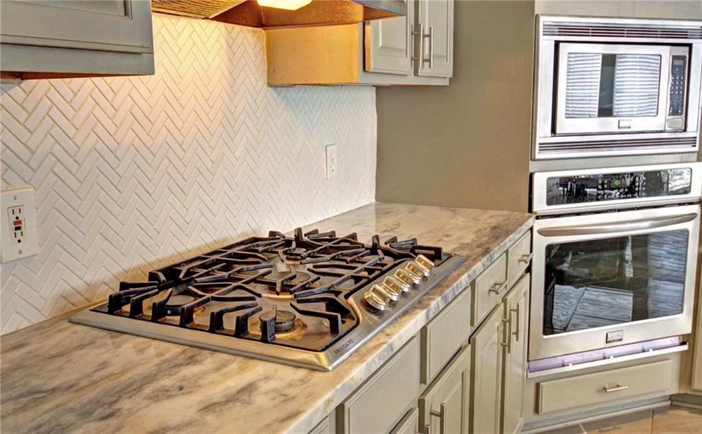 Covington, Louisiana 70433, United States, 4 Bedrooms Bedrooms, ,4 BathroomsBathrooms,Residential,Active,65056