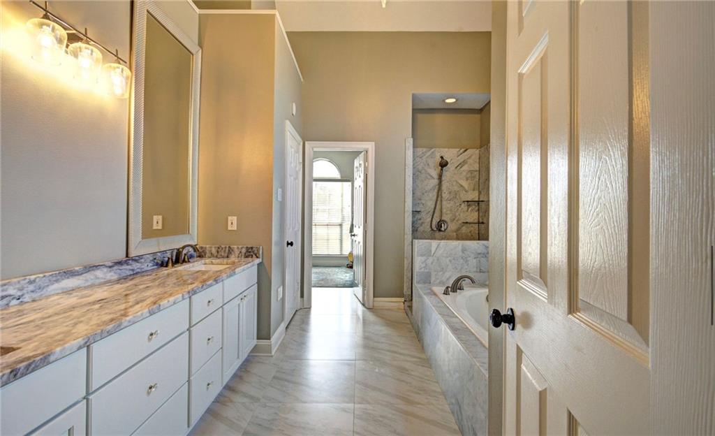 Covington, Louisiana 70433, United States, 4 Bedrooms Bedrooms, ,4 BathroomsBathrooms,Residential,Active,65056