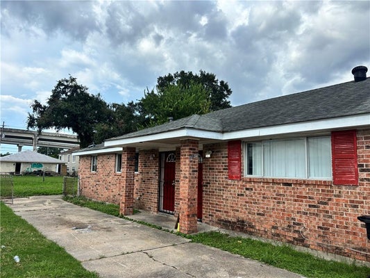 6033 KUEBEL DR, NEW ORLEANS, LA 70126 - Image fdbe927352bd6f81d597d4eac5c5d5ab/2859802123