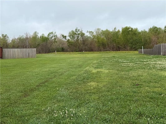 240 MANDALAY WEST DR, HOUMA, LA 70360 - Image fdf646223f9f5ece4e55b38130bced90/2917439973