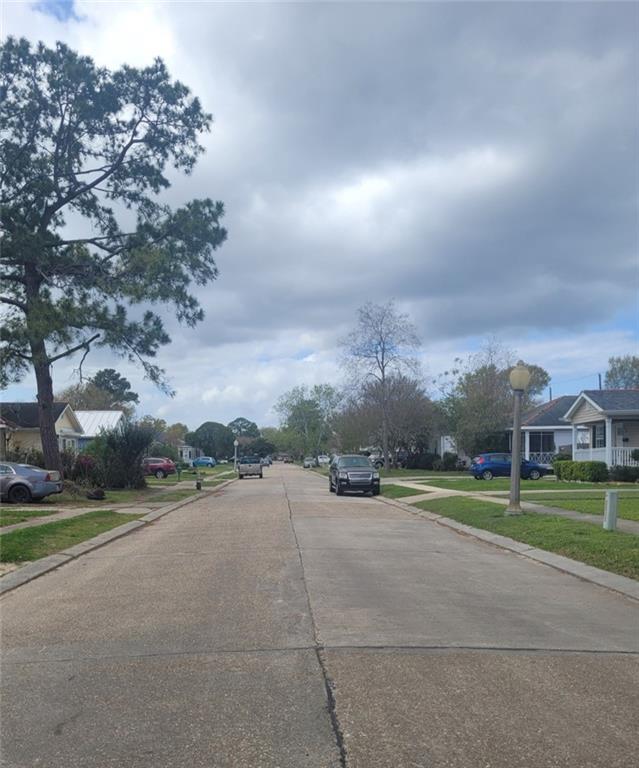 47 DAVIS Boulevard