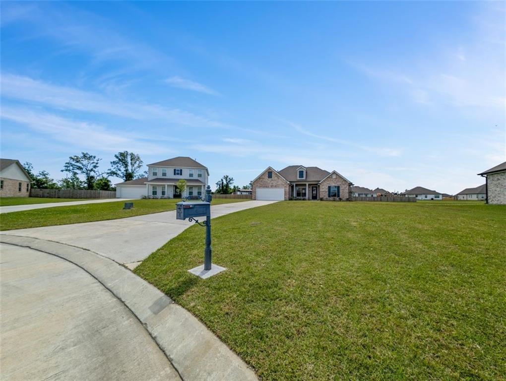 Waggaman, Louisiana 70094, United States, 4 Bedrooms Bedrooms, ,2 BathroomsBathrooms,Residential,Active,110077