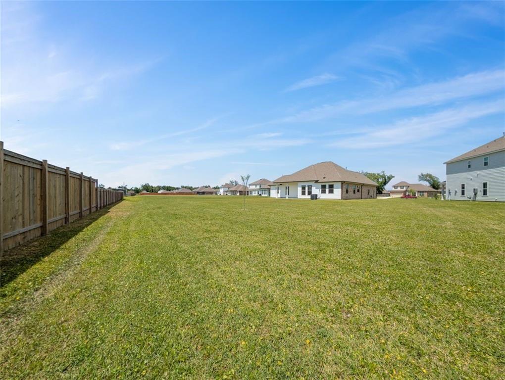 Waggaman, Louisiana 70094, United States, 4 Bedrooms Bedrooms, ,2 BathroomsBathrooms,Residential,Active,110077