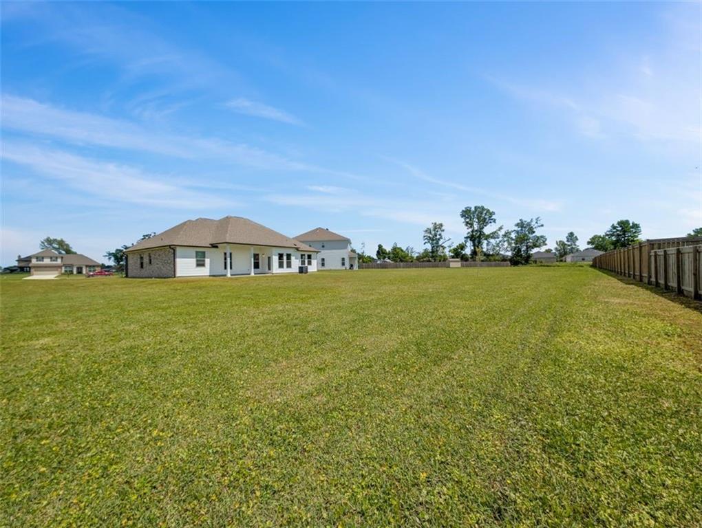 Waggaman, Louisiana 70094, United States, 4 Bedrooms Bedrooms, ,2 BathroomsBathrooms,Residential,Active,110077