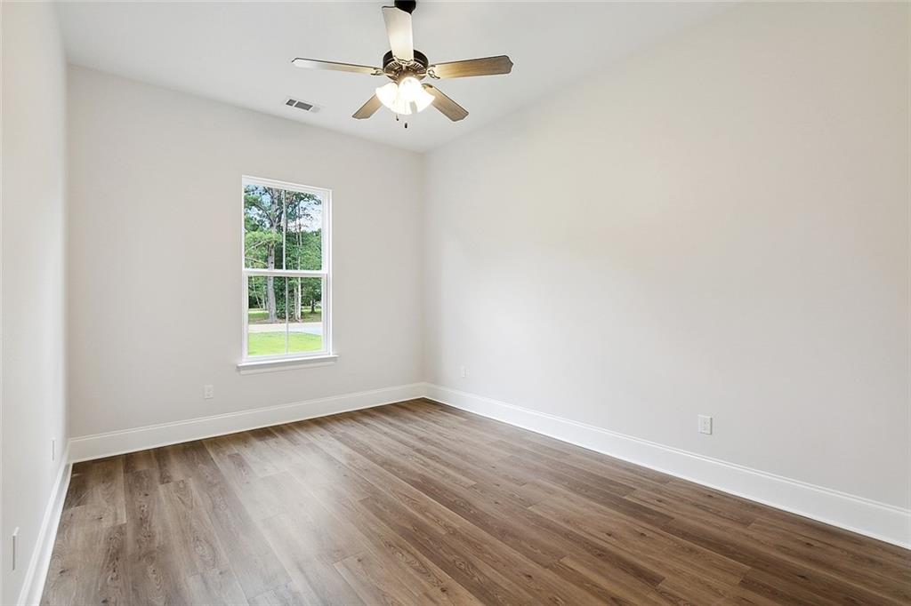 Abita Springs, Louisiana 70420, United States, 3 Bedrooms Bedrooms, ,2 BathroomsBathrooms,Residential,Pending,63340