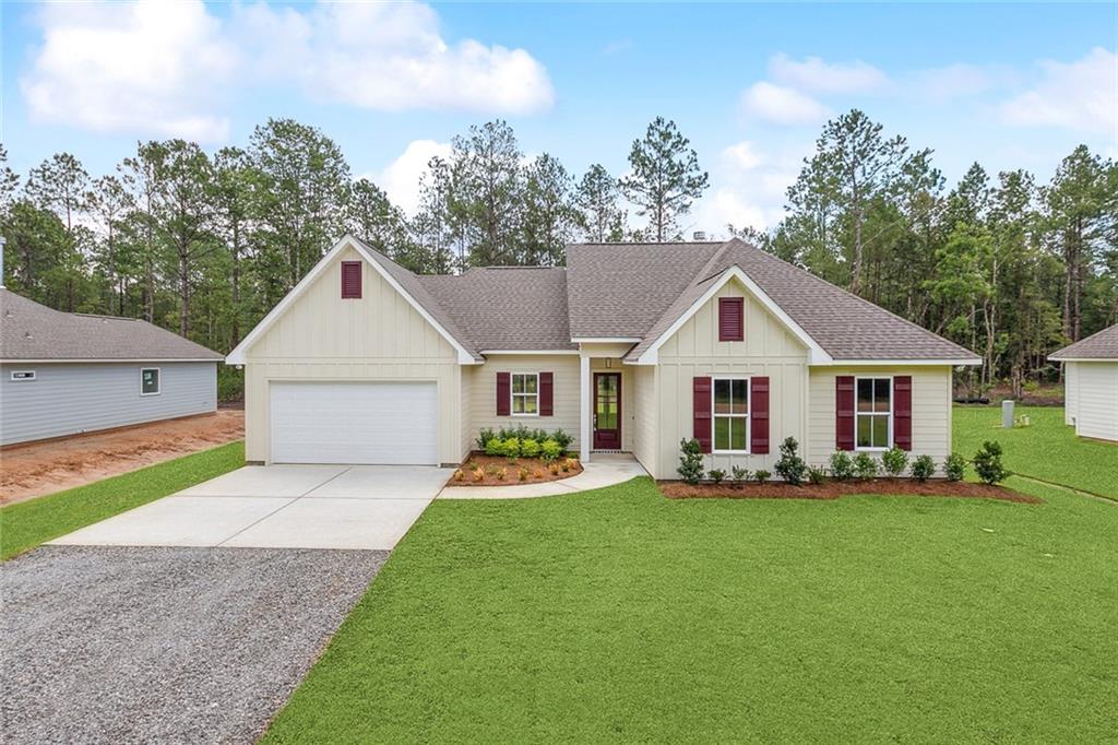 Abita Springs, Louisiana 70420, United States, 3 Bedrooms Bedrooms, ,2 BathroomsBathrooms,Residential,Pending,63340