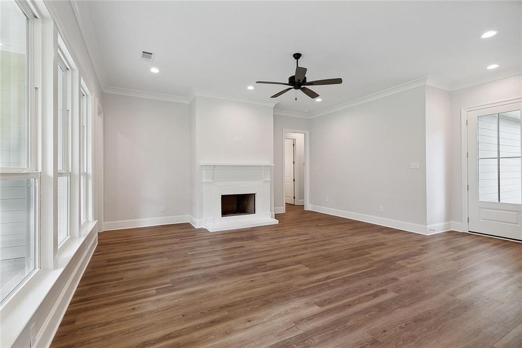 Abita Springs, Louisiana 70420, United States, 3 Bedrooms Bedrooms, ,2 BathroomsBathrooms,Residential,Pending,63340