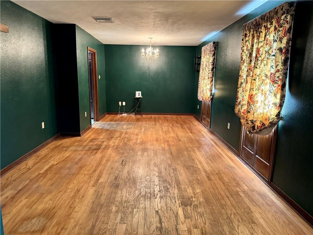 4909 ALEXANDER Drive