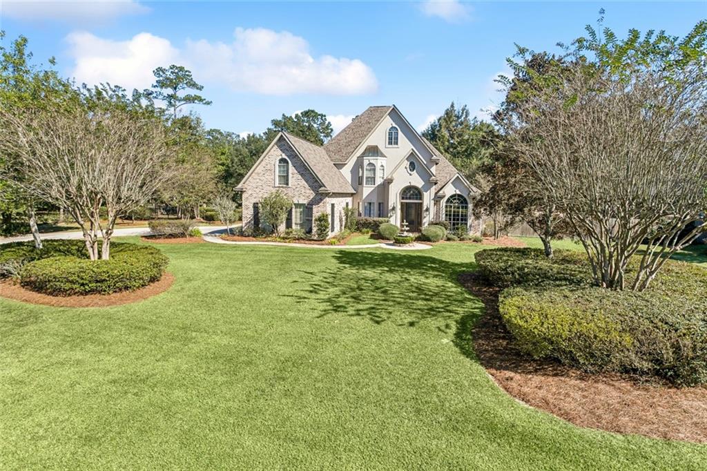 320 BUCKTHORN Circle