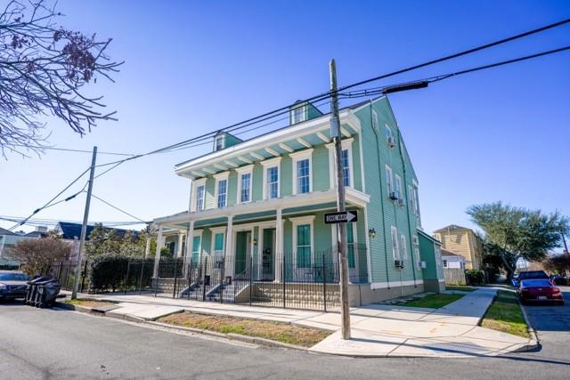 1734 36 2ND Street