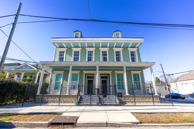 1734 36 2ND Street