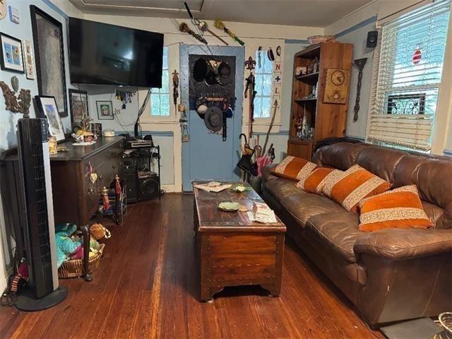 5621 TCHOUPITOULAS Drive