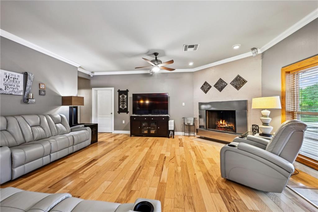 20049 FAIRHAVEN Road