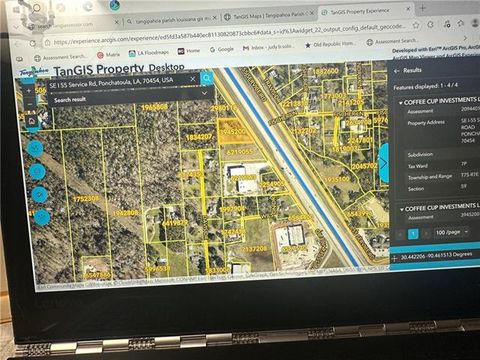 Photo of 123 W I-55 Service Road, Ponchatoula, LA 70454 (MLS # NO2543094)