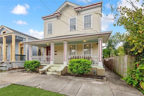 Photo of 2814 Dumaine Street St, New Orleans, LA 70119 (MLS # NO2568917)