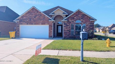 Photo of 100 Meadowvale Drive, Carencro, LA 70520 (MLS # 2500004311)