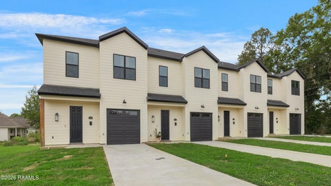 Photo of 106 Mary Ann Drive, Lafayette, LA 70507 (MLS # 2600005202)