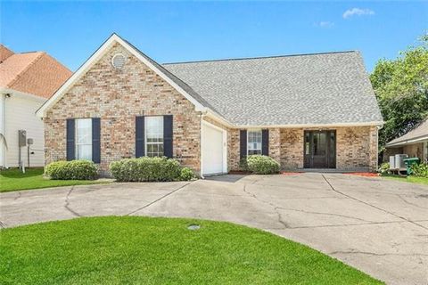 Photo of 118 Darcy Lane Ln, Slidell, LA 70458 (MLS # NO2548704)