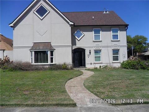 Photo of 7140 Tudor Court Ct #TUDOR, New Orleans, LA 70127 (MLS # NO2548613)