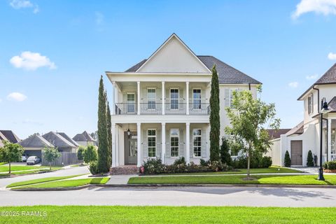 Photo of 212 Bella Vista Parkway, Youngsville, LA 70592 (MLS # 2500003800)