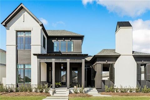 Photo of 420 Melrose Avenue Ave, Covington, LA 70433 (MLS # NO2541909)