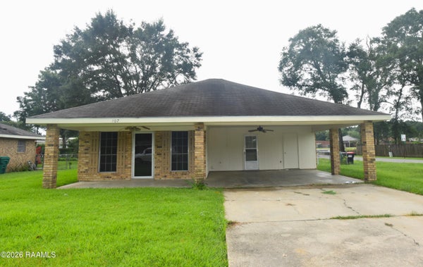 107 NOVA SCOTIA DR, LAFAYETTE, LA 70507 - Image 01d72a0c7beee883f8d2bd9afc47298c/68243834